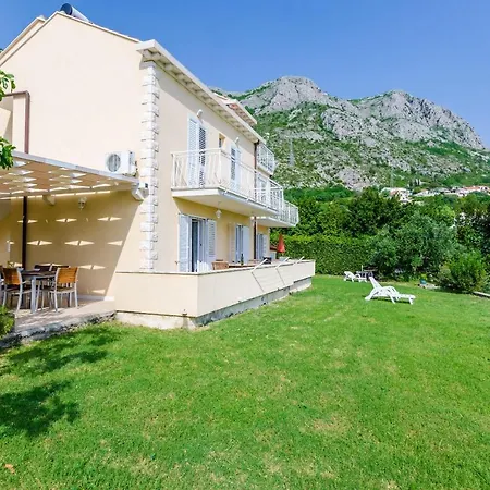 Color - Comfort One Bedroom With Terrace And Partial Sea... *
